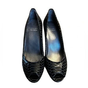 Stuart Weitzman black python embossed peep toe black heel in excellent condition